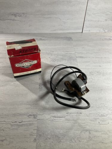 Briggs and Stratton Genuine OEM NOS Armature Magneto PT# 392329 (6930385207479)